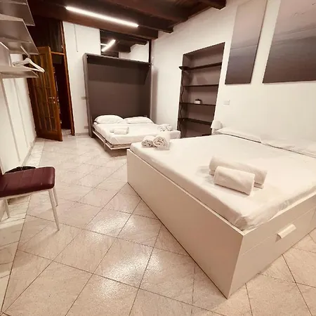 Lungadige ヴェローナ